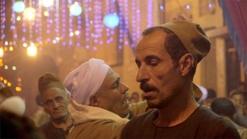 بحضور فريق العمل…عرض الفيلم الوثائقي نور على نور في سينما زاوية